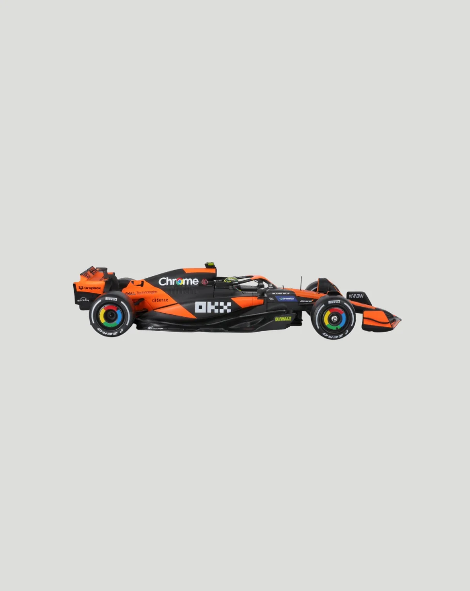 1:24 F1 Mclaren MCL38 2024 With Helmet Norris Model Car - Image 4