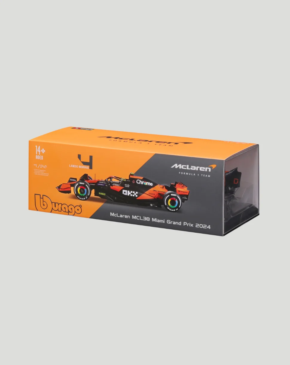1:24 F1 Mclaren MCL38 2024 With Helmet Norris Model Car - Image 7