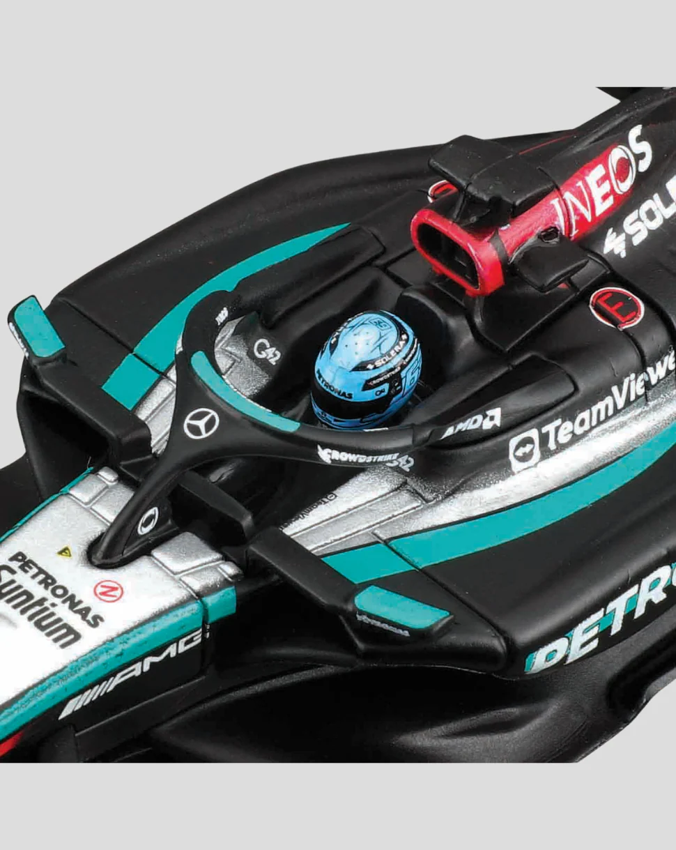 1:43 F1 MERCEDES AMG W15 2024 WITH HELMET RUSSELL - Image 3